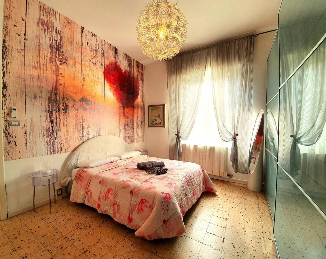 Accogliente Casa Indipendente Con Wi-Fi Gratuito, A Due Passi Dal Centro E Dalle Attrazioni Ravenna Ngoại thất bức ảnh